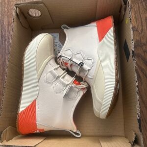 Sorel rain boots size 5.5 BnWT